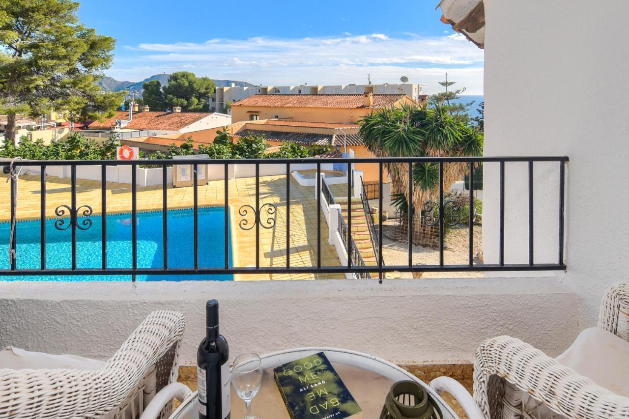 Bungalow With Seaviews In Moraira Теулада Екстер'єр фото